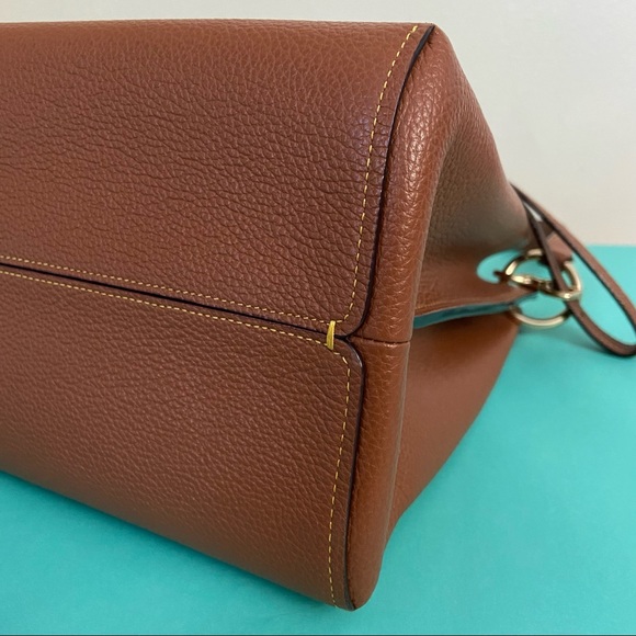 ❌SOLD❌COACH Charlie Bucket Bag in Saddle - Picture 8 of 15